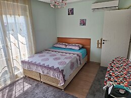 Family Apart Hotel 2022