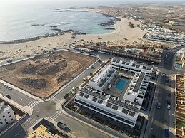 Esmeralda Cotillo Homes by LIVVO