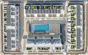 Esmeralda Cotillo Homes by LIVVO