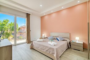 Corallo House 200m From The Sea