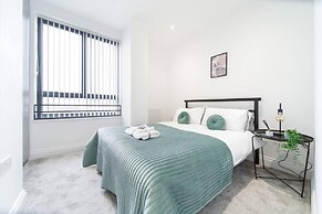 Livestay - Luxury 2bed Apartment With Free Parking