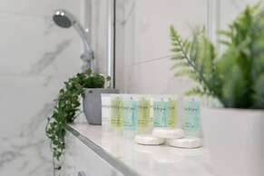 Livestay - Luxury 2bed Apartment With Free Parking