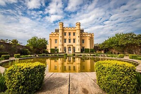 Livestay - Luxury 2bed Apartment With Free Parking