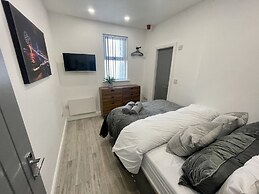 Osborne Luxury Hot Tub and Jacuzzi Suites