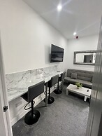 Osborne Luxury Hot Tub and Jacuzzi Suites