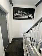 Osborne Luxury Hot Tub and Jacuzzi Suites