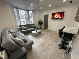 Osborne Luxury Hot Tub and Jacuzzi Suites