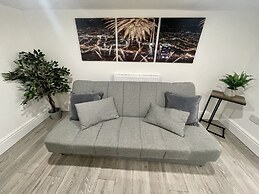 Osborne Luxury Hot Tub and Jacuzzi Suites