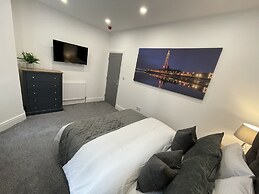 Osborne Luxury Hot Tub and Jacuzzi Suites