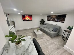 Osborne Luxury Hot Tub and Jacuzzi Suites