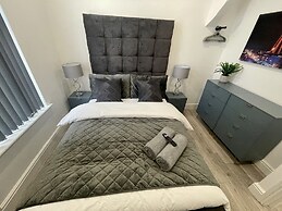 Osborne Luxury Hot Tub and Jacuzzi Suites