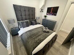 Osborne Luxury Hot Tub and Jacuzzi Suites