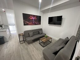 Osborne Luxury Hot Tub and Jacuzzi Suites