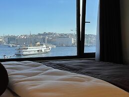 Weingart Port Seaside