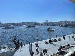 Weingart Port Seaside