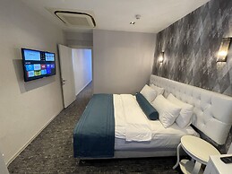 Weingart Port Seaside