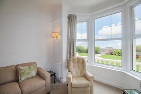 Weymouth Bay Apartment A