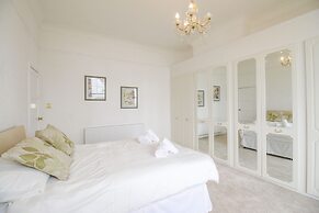 Weymouth Bay Apartment A