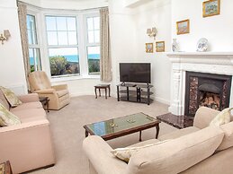 Weymouth Bay Apartment A