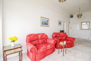 Weymouth Bay Apartment A