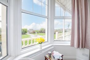 Weymouth Bay Apartment A