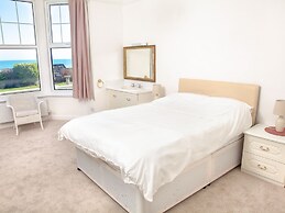 Weymouth Bay Apartment A