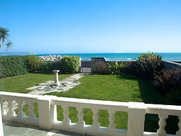 Weymouth Bay Apartment A