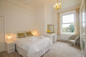 Weymouth Bay Apartment A