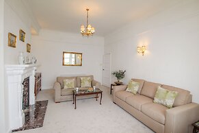 Weymouth Bay Apartment A