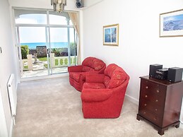 Weymouth Bay Apartment A