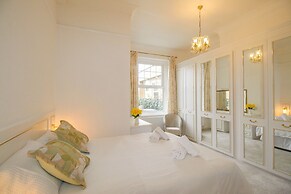 Weymouth Bay Apartment A