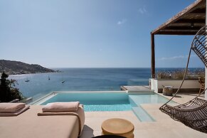 Ios Grand Pool Suites