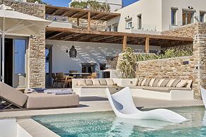 Ios Grand Pool Suites