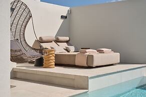 Ios Grand Pool Suites