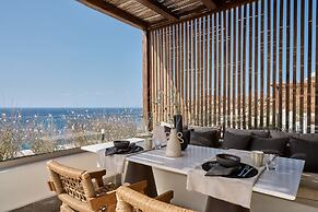 Ios Grand Pool Suites