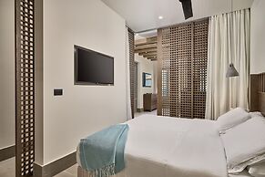 Ios Grand Pool Suites