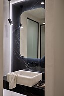 Ios Grand Pool Suites