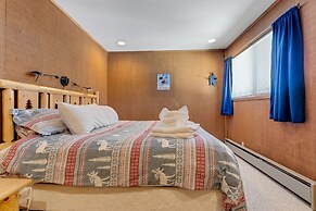 Centrally Located and Dog Friendly! - Home #36 by Bear Valley Vacation