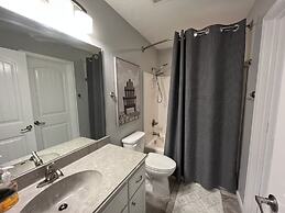 Beaches Be Trippin' 4 Bedroom Home by RedAwning