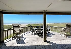 Beaches Be Trippin' 4 Bedroom Home by RedAwning