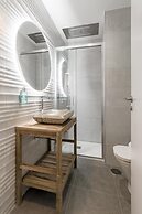 Dobo | Marco Polo Residence