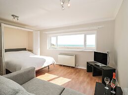 Flat 30