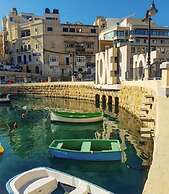Spinola Bay 3-double Bed Near Beach Prime Location