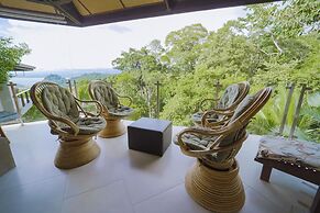 Tulemar Bungalows & Villas