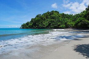 Tulemar Bungalows & Villas