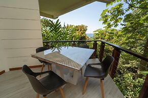 Tulemar Bungalows & Villas