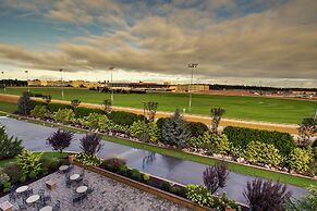 The Inn at Charles Town - Hollywood Casino