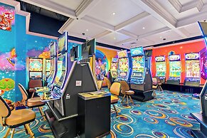 The Inn at Charles Town - Hollywood Casino