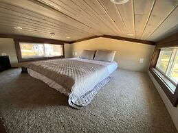 Hales Bar Marina and Resort