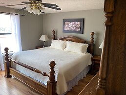 Hales Bar Marina and Resort